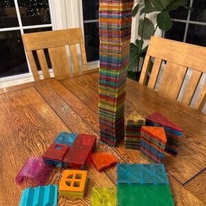 Magna-tiles (authentic) huge collection! 11lbs!